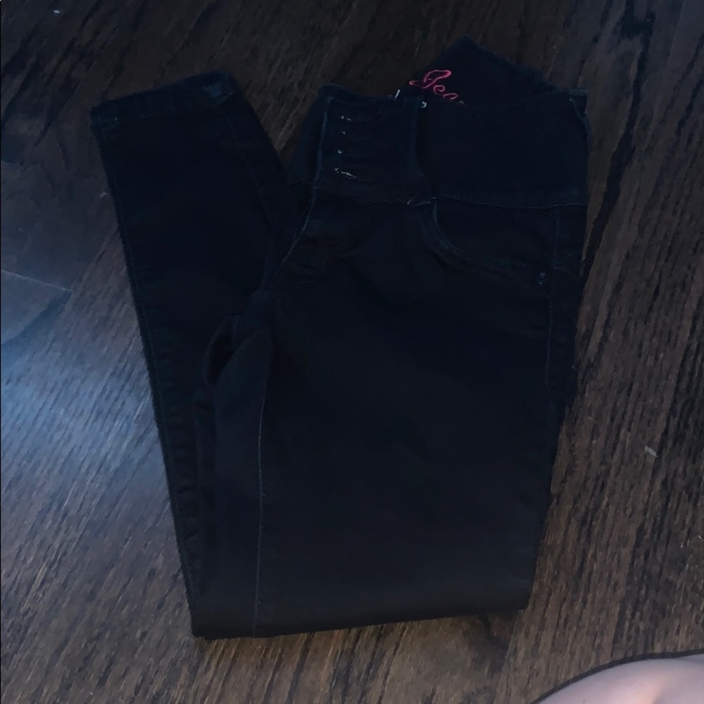 Black high waisted jeans